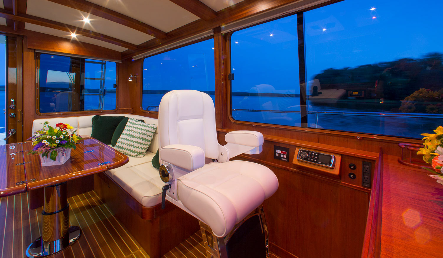 Monhegan 42 Peregrine, Flybridge yacht by Lyman-Morse