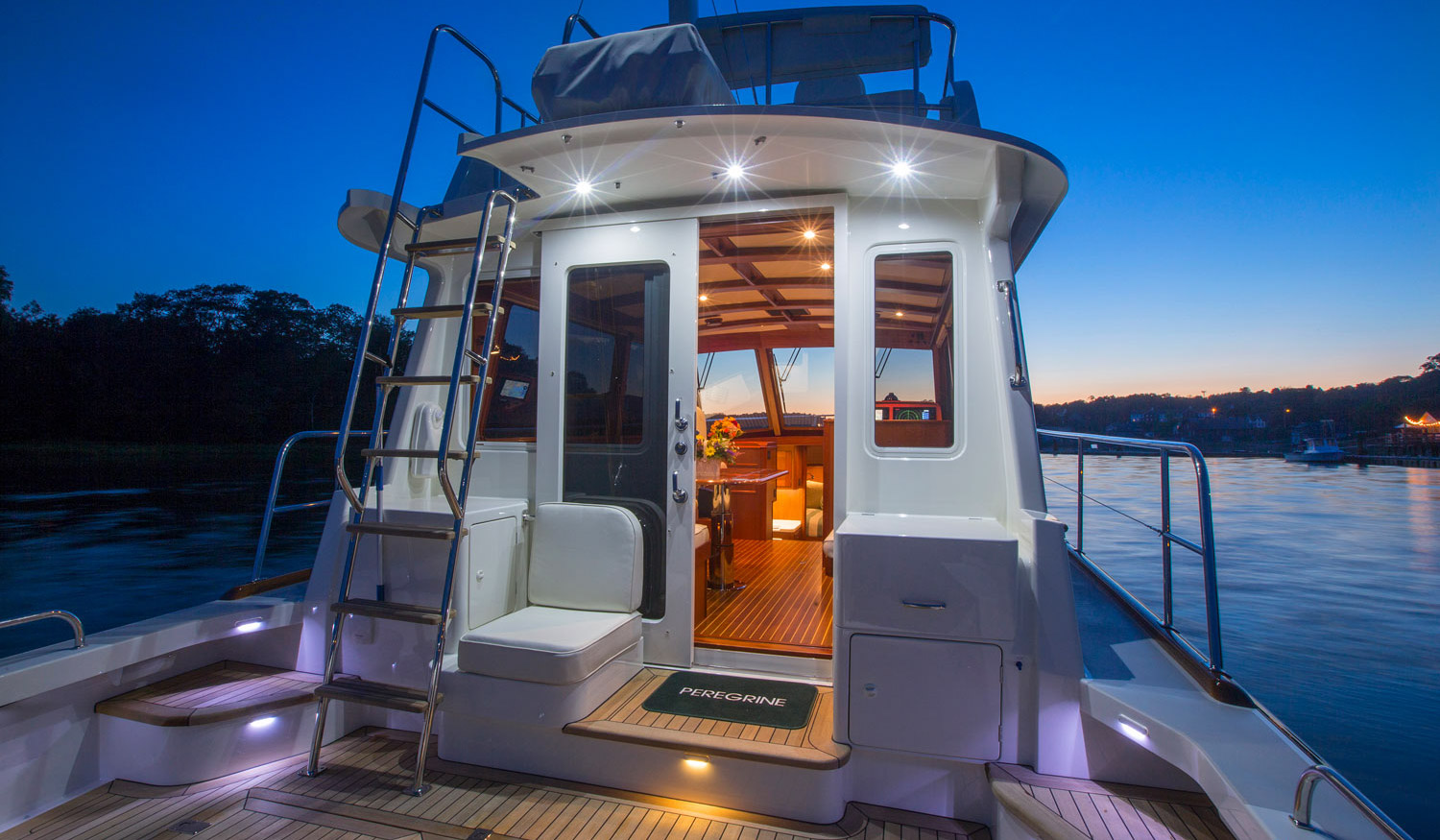 Monhegan 42 Peregrine, Flybridge yacht by Lyman-Morse