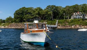 Monhegan 25 Badger bow view