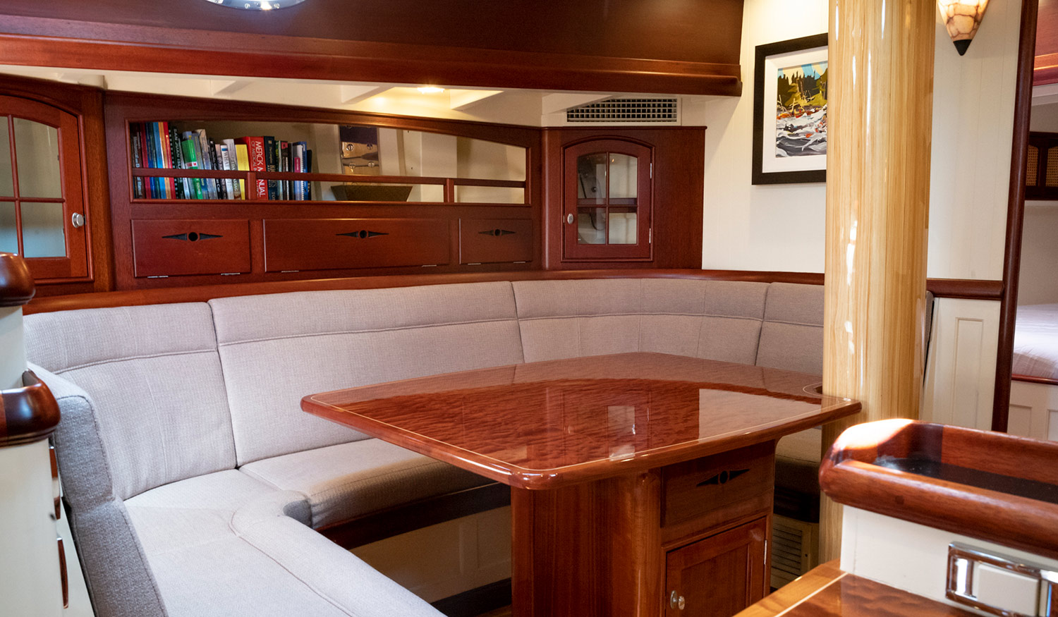 French & Webb-50' Wings salon