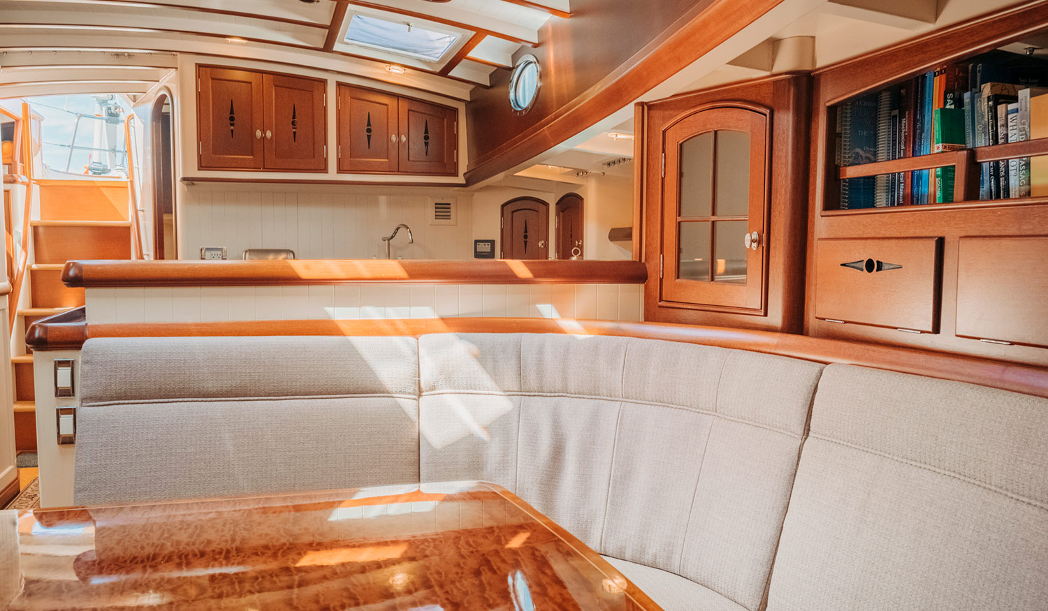 French & Webb-50' Wings salon