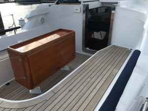 Sensation 73 yacht Valor cockpit table