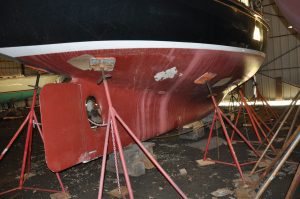 Hinckley Bermuda 40 bottom