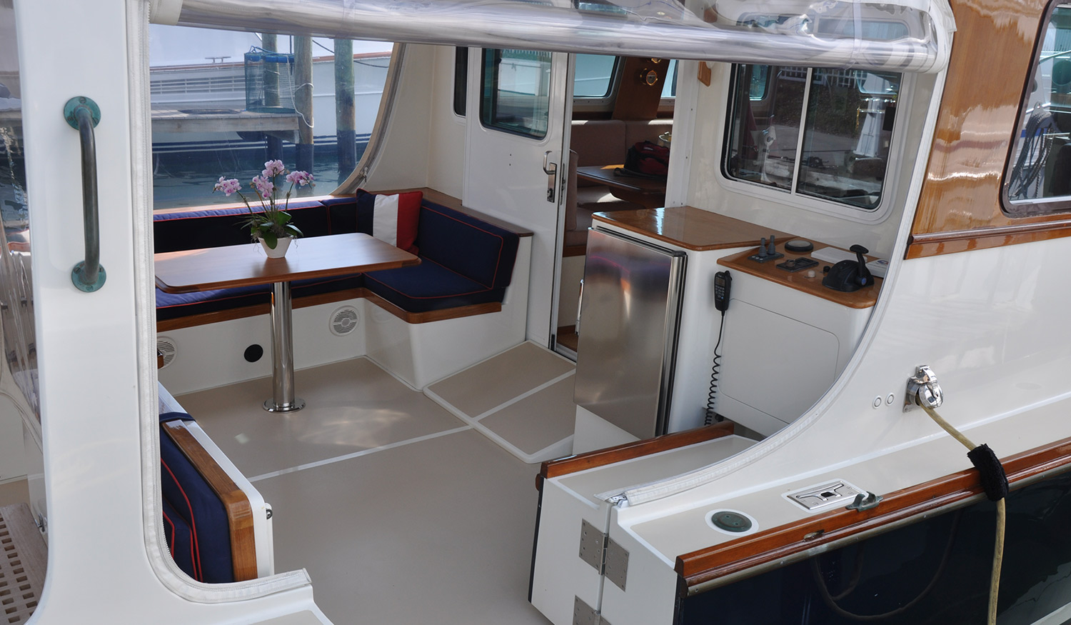 Wesmac 42 Relentless bunk